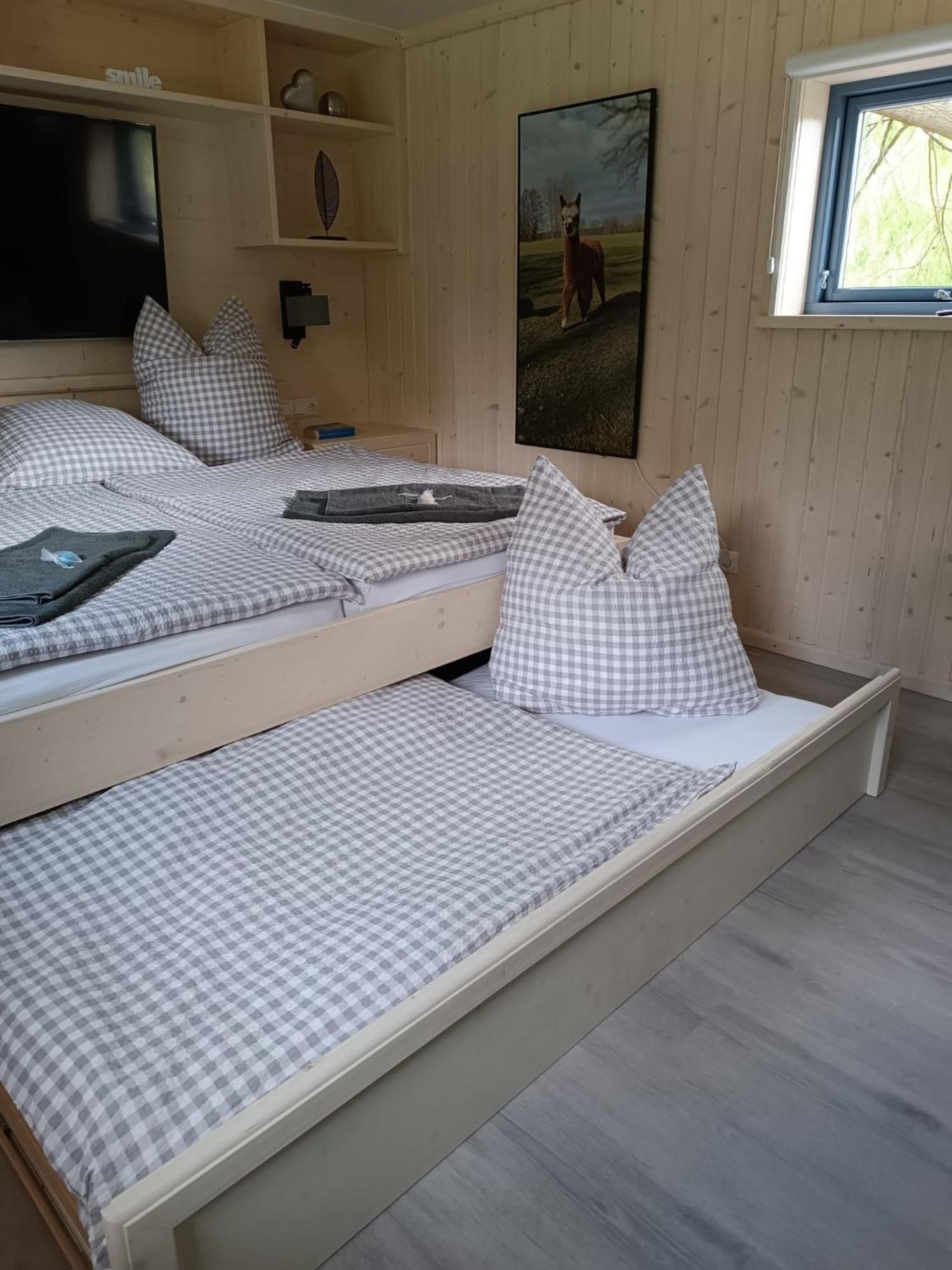 Tiny House & Alpaka-Erlebnis Im Ruhner Land - Naturidylle Pur Ziegendorf Exterior foto
